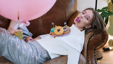 Trick Your Body or Treat it Right? Avoiding the Halloween Hangover 
